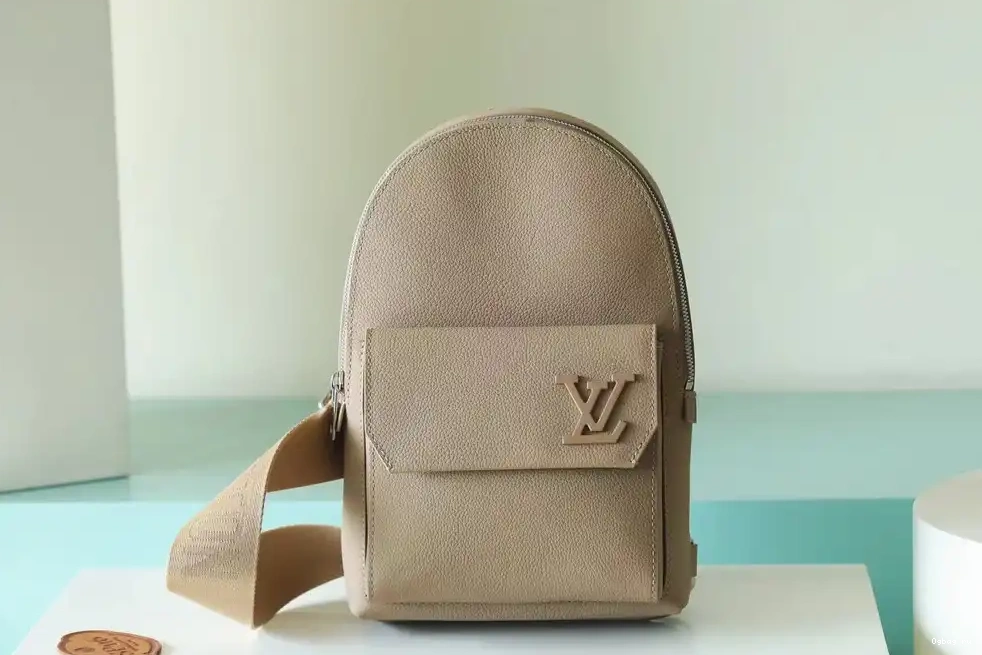 Slingbag Pilot VUITTON LOUIS 0508